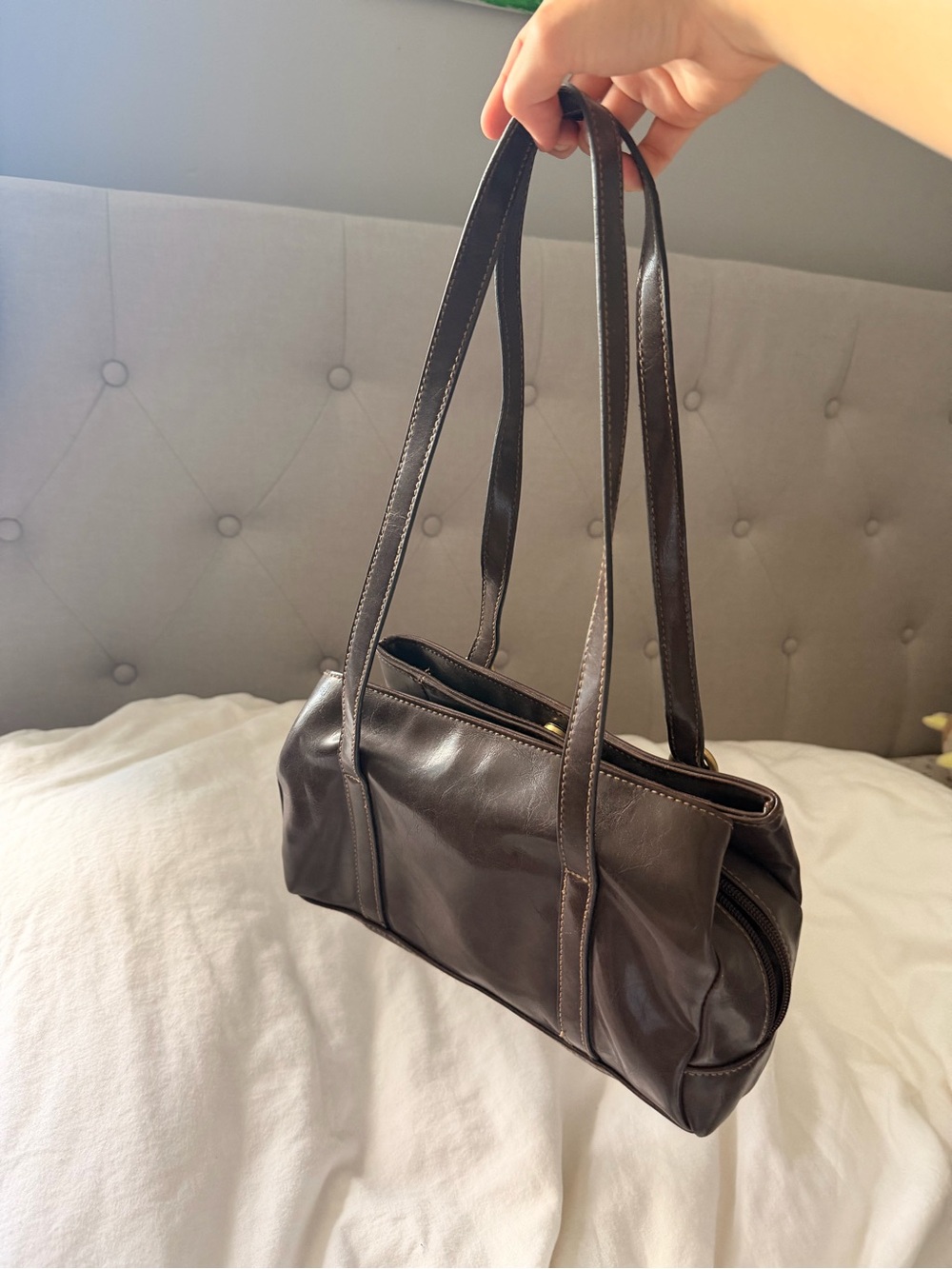 Classic Brown Leather Shoulder Bag